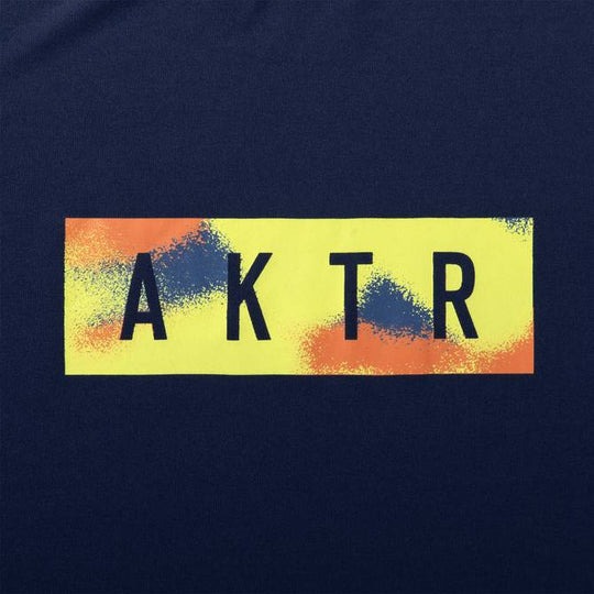 AKTR SCRIBBLE BOX LOGO SPORTS TEE NV【124-018005】