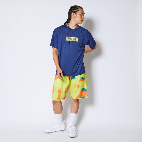 AKTR SCRIBBLE BOX LOGO SPORTS TEE NV【124-018005】