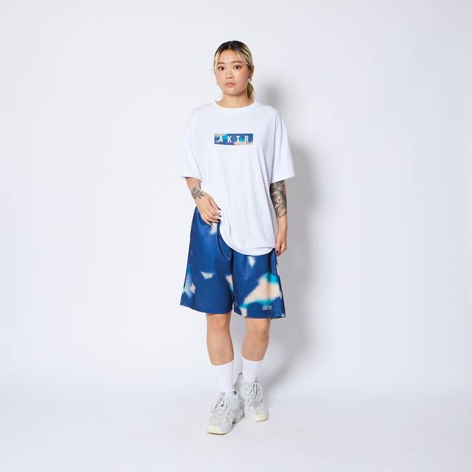 AKTR SCRIBBLE BOX LOGO SPORTS TEE WH【124-018005】