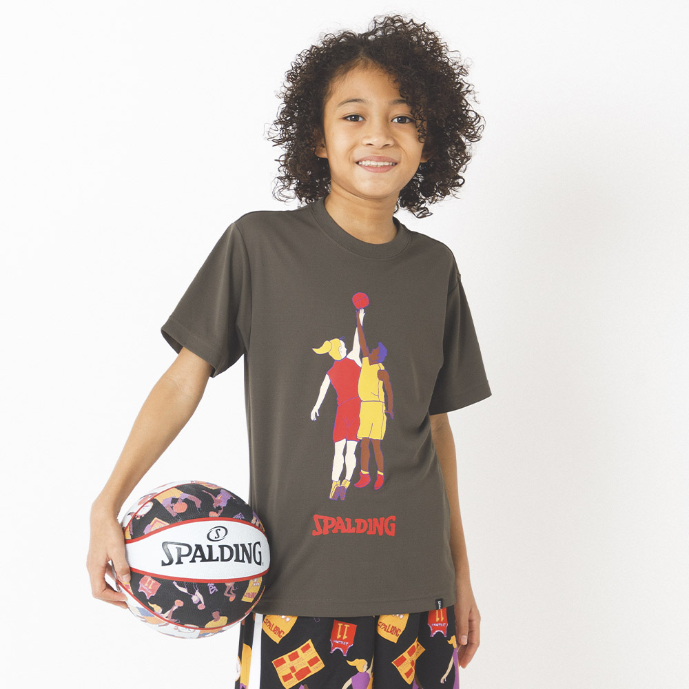 SPALDING ジュニア Tシャツ トライトゥゲザー トスアップ オリーブカーキ【SJT22059】