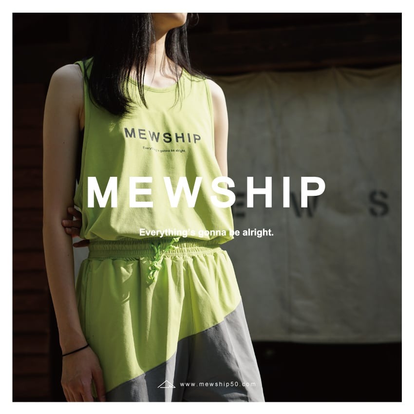 MEWSHIP LOGO split tanktop <P.Green×Black>