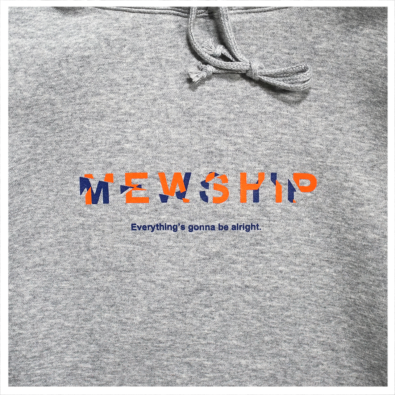 Mewship SLASH LOGO-GAP pullover 【Gray×Orange×Blue】
